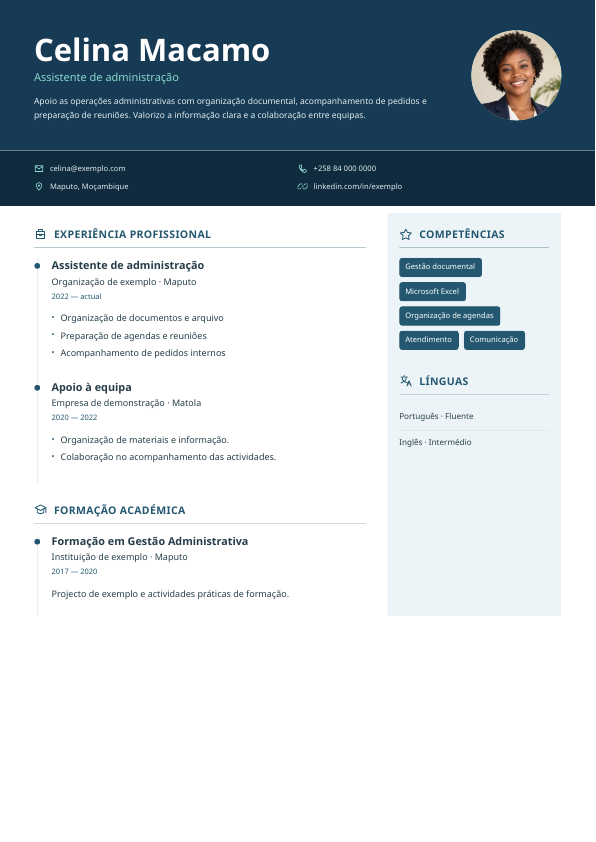 Exemplo Agenda · Presença: Cabeçalho azul profundo e identidade em destaque.